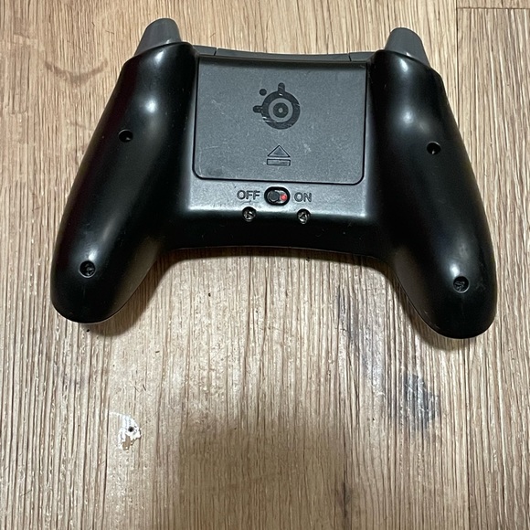 Black controller wireless Bluetooth - Picture 2 of 2
